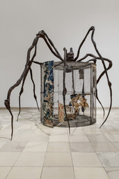 Spider (Cell), 1997. Steel, tapestry, wood, glass, fabric, rubber, silver, gold, and bone. Collection The Easton Foundation, New York. © 2017 The Easton Foundation/Licensed by VAGA, NY. LN2017.737