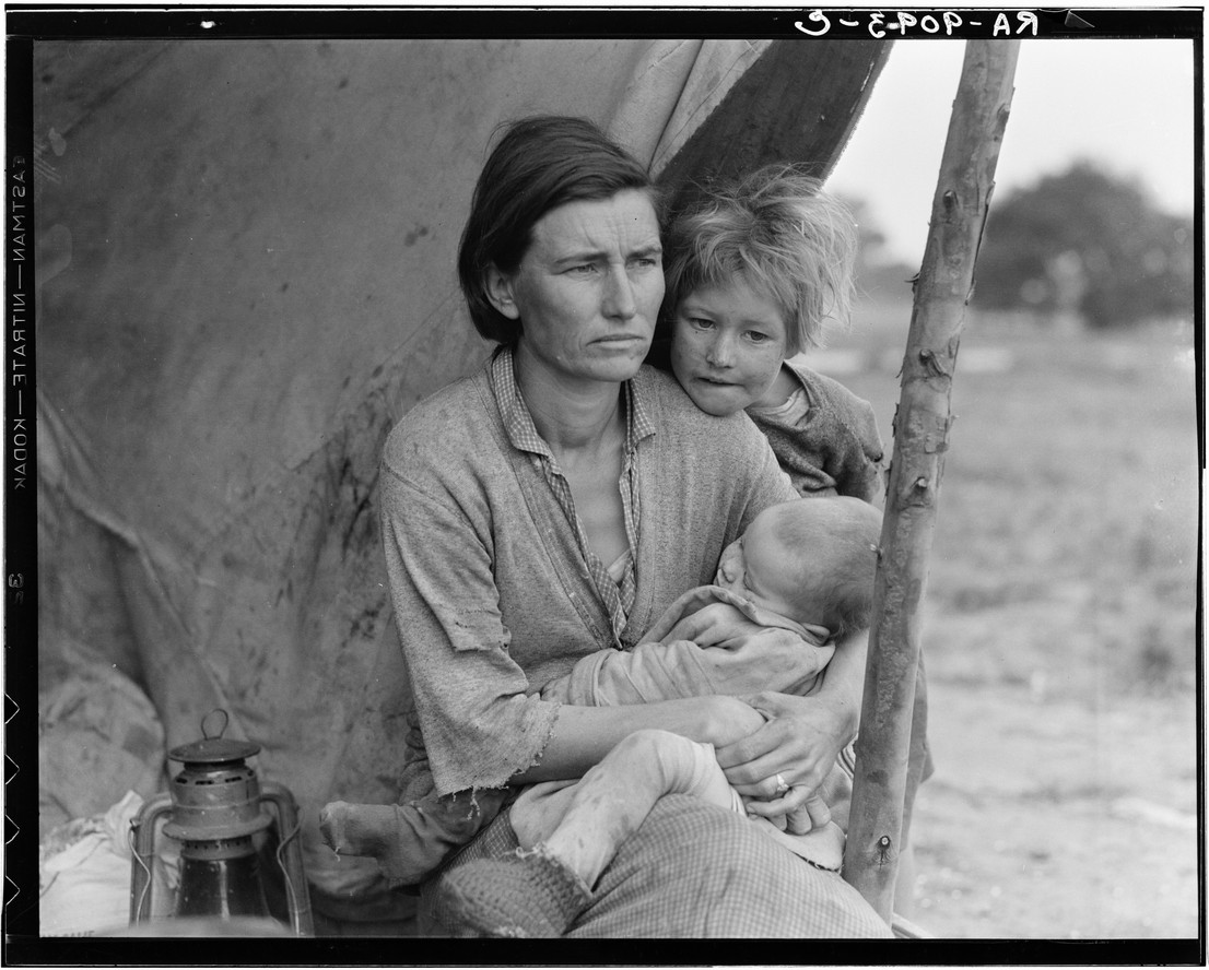 Dorothea Lange. “Nipomo, Calif. Mar. 1936. Migrant agricultural worker’s family. Seven hungry children. Mother aged 32, the father is a native Californian. Destitute in pea pickers camp, because of the failure of the early pea crop. These people had just sold their tent in order to buy food. Most of the 2500 people in this camp were destitute.”