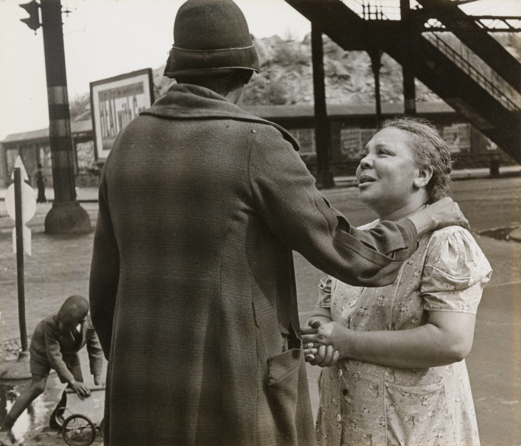 Helen Levitt. Harlem. 1939.