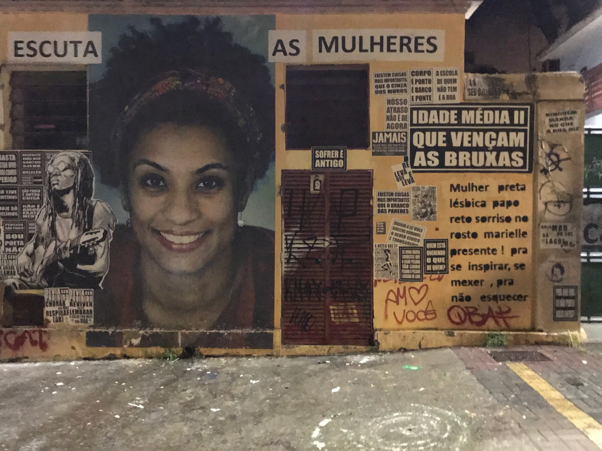 A tribute to Marielle Franco facing the entrance of Aparelha Luiza in São Paulo
