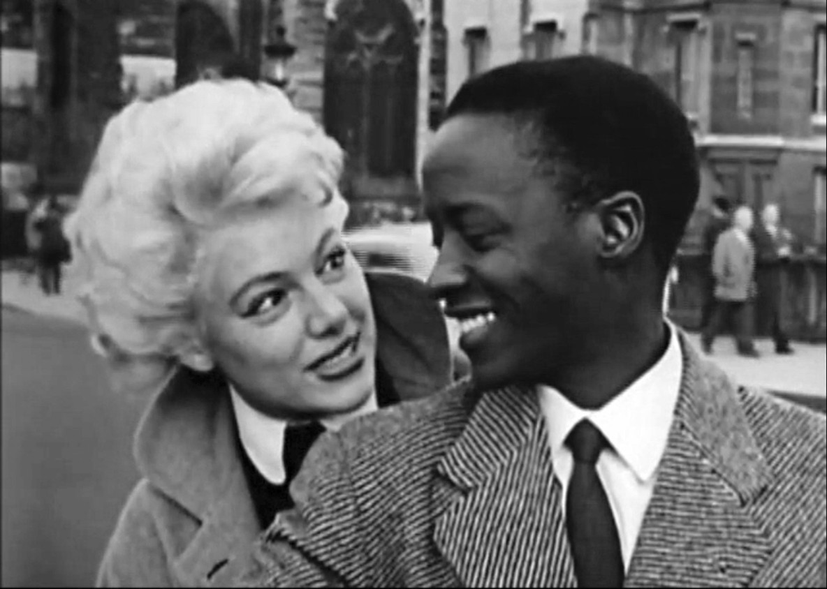 Afrique sur Seine. 1955. Senegal/France. Directed by Mamadou Sarr, Paulin Soumanou Vieyra